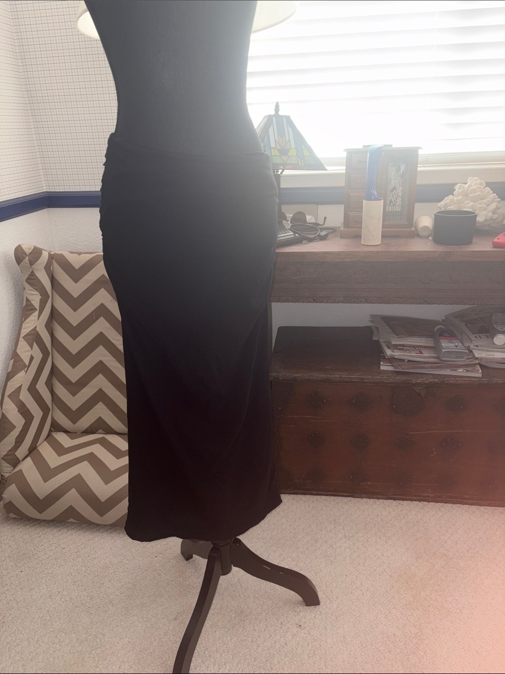 James Perse Black Maxi Skirt - Sleek Fit